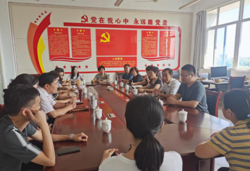 潍坊职业学院经营管理学院召开教师节座谈会
