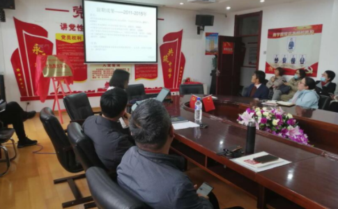 商学院举办高水平项目申报经验交流会