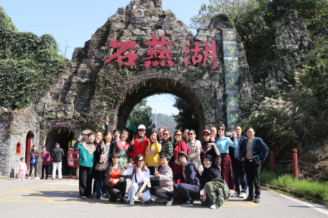 长沙县实验中学开展重阳节庆祝活动