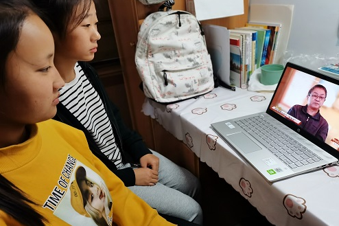 铭记伟大胜利 争做时代新人 教育学部组织学生观看“致敬抗美援朝”主题云团课直播